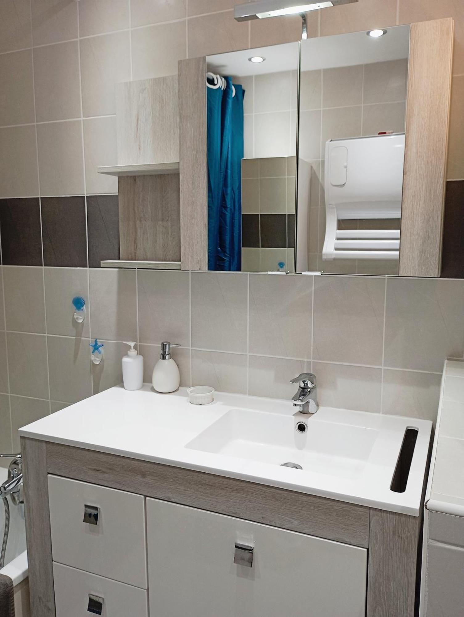 Grand Appartement Proche Port Et Plages, 6 A 8 Pers, 3 Chambres, Climatise Agde Exteriér fotografie